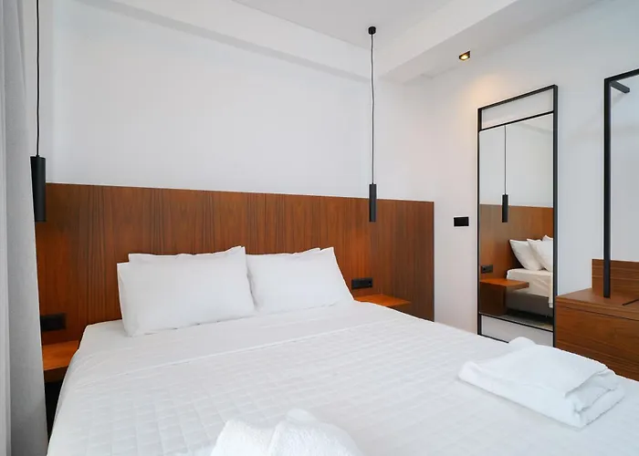 Nuevo Suites