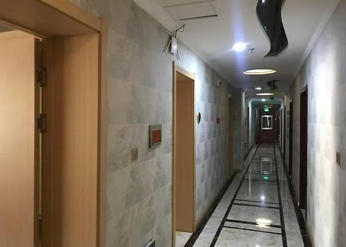 Pai Hotels Jinzhou Yi County Railway Station