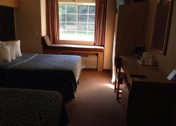 Days Inn By Wyndham Sturbridge