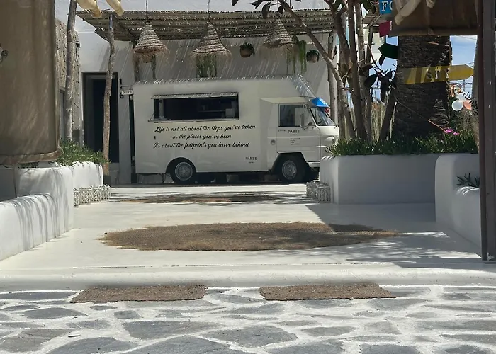 Paiise Hotels