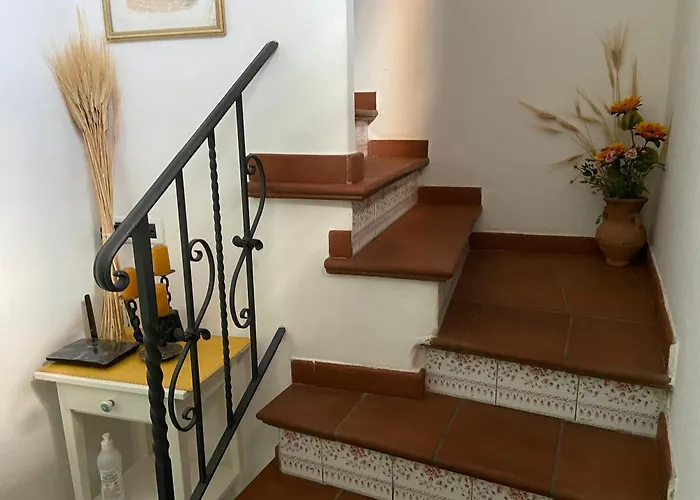 Hotel Caieta: la casa nella roccia Gaeta