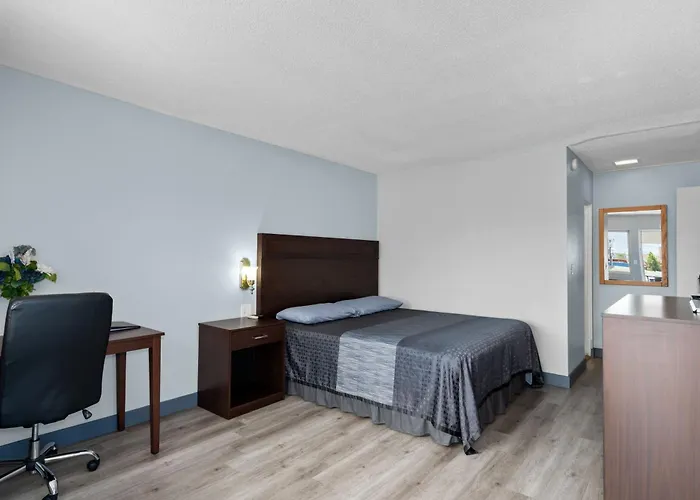 Holiday Lodge Wenatchee