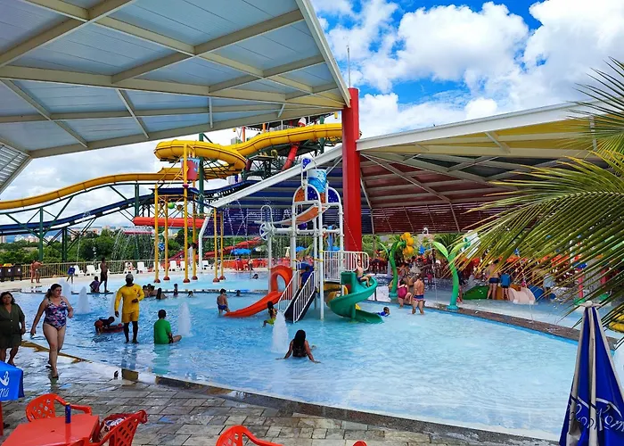 Piazza Diroma Acesso Diroma Acqua Park Gratuito Star Temporada Aparthotel Caldas Novas