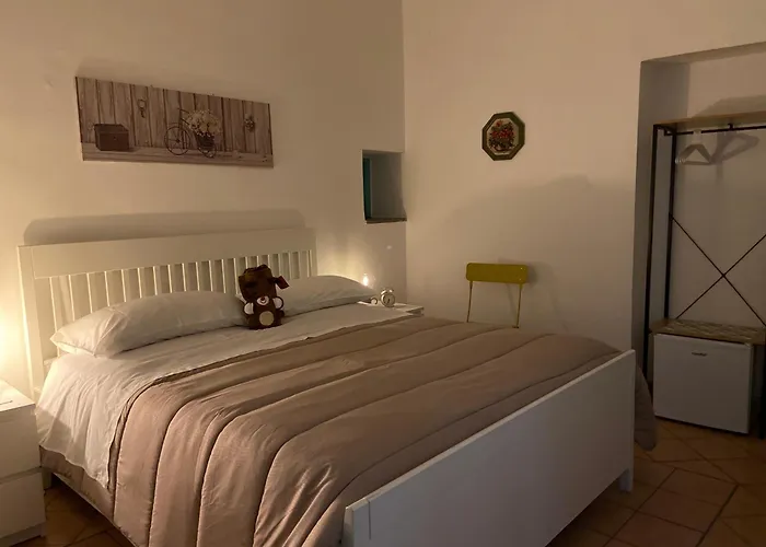 Hotel Caieta: la casa nella roccia Gaeta