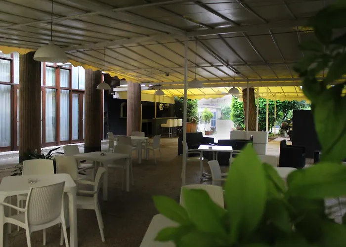 Hotel Roma