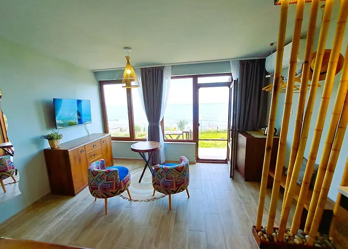 Dolphin Bay Boutique Complex Sozopol