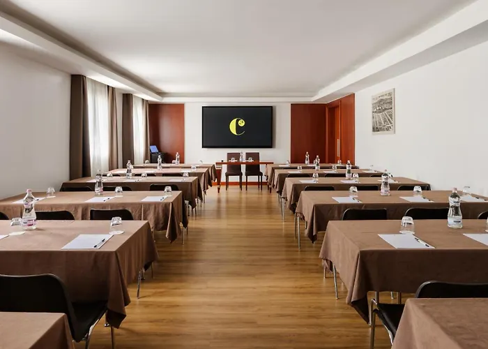 Hotel Dei Cavalieri Caserta - La Reggia