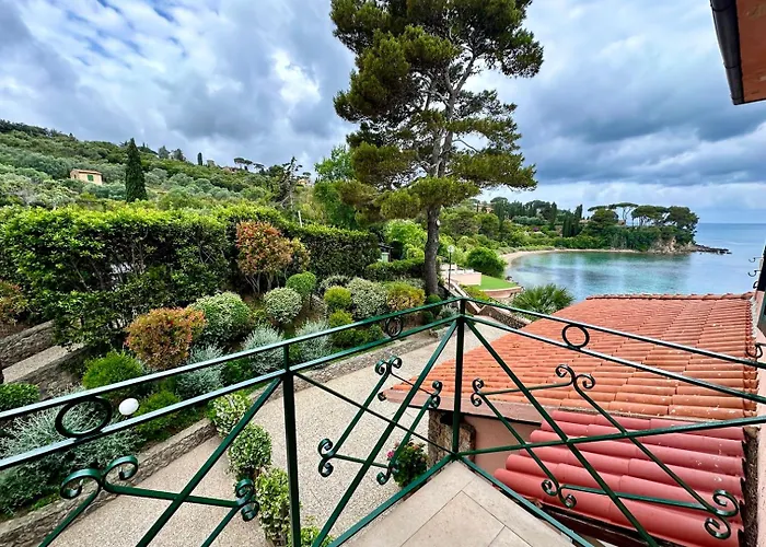 Hotel Villa Domizia