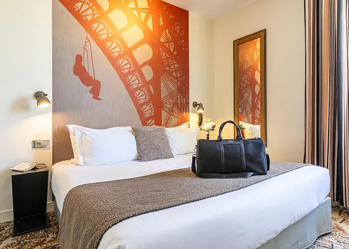 Hotel Alpha Paris Eiffel By Patrick Hayat