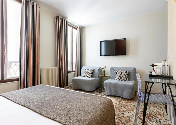 Hotel Alpha Paris Eiffel By Patrick Hayat
