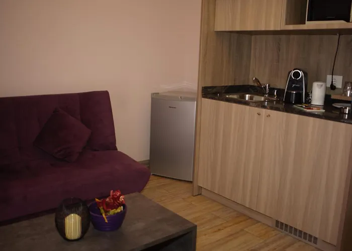 Hotello Guest Suites