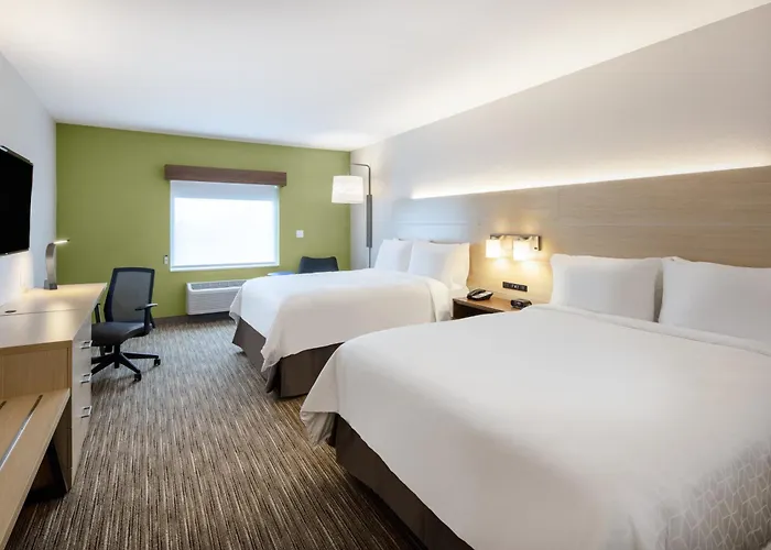 Holiday Inn Express & Suites Ft Myers Beach-Sanibel Gateway By Ihg