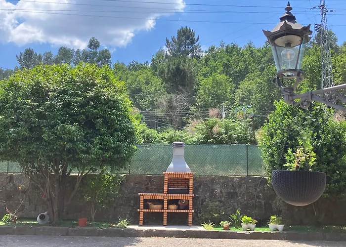 Bergui Guesthouse - Em Guimaraes Desde 2017