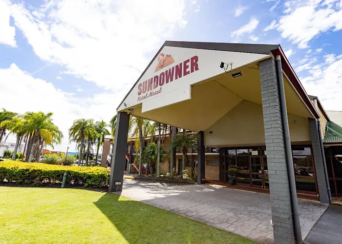 Sundowner Hotel Motel