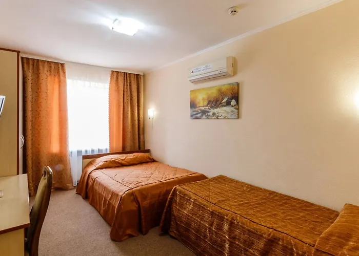 Druzhba Hotel