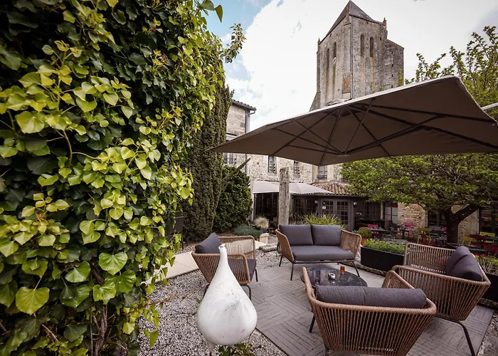Logis Hostellerie de l'Abbaye