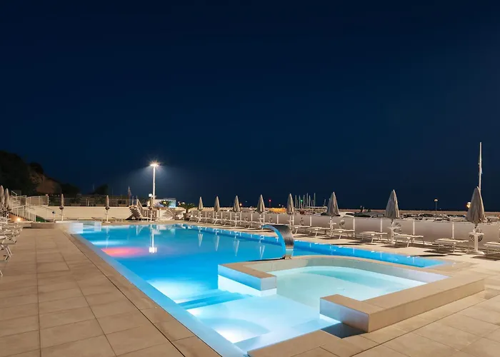 Hotel Scogliera