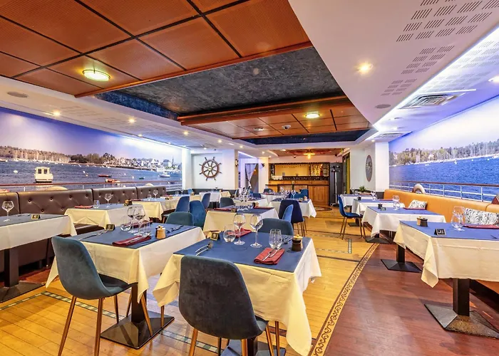 Logis Hotel Center