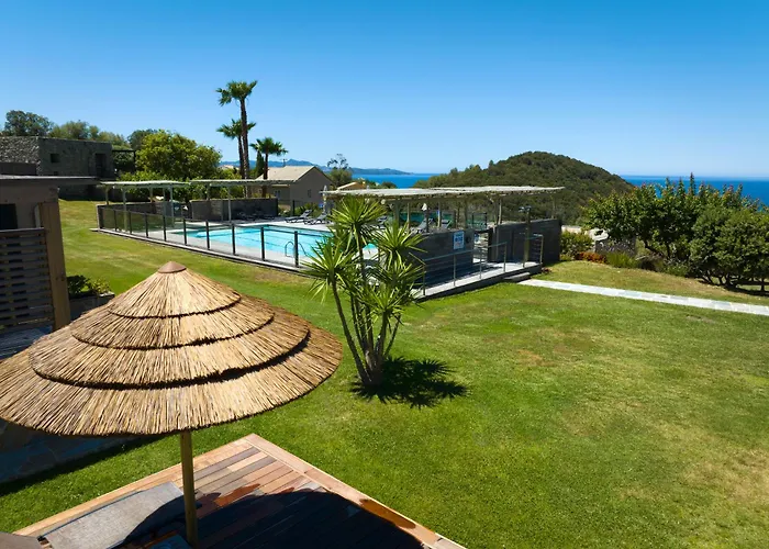 Hotel U San Daniellu Villas Et Chambres