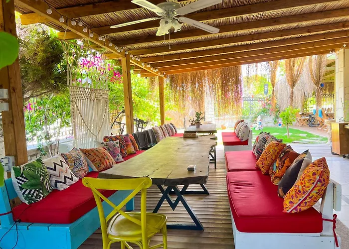 Alacati Xl Luxury Hotel