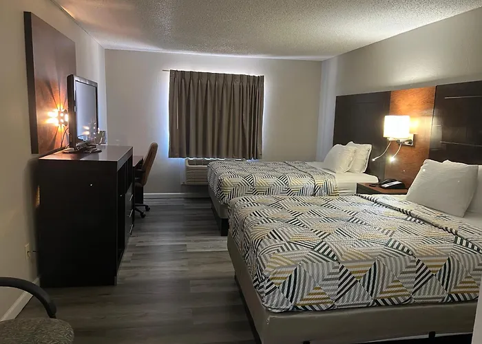 Economy Suites - Tulsa Airport