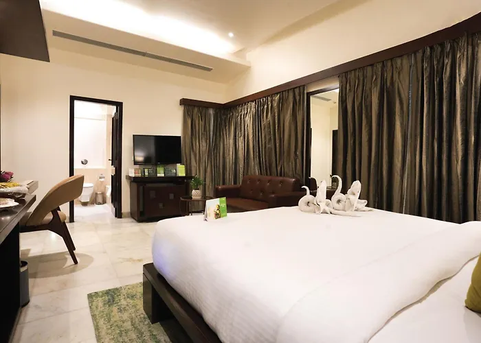 Leisure Inn Grand Chanakya