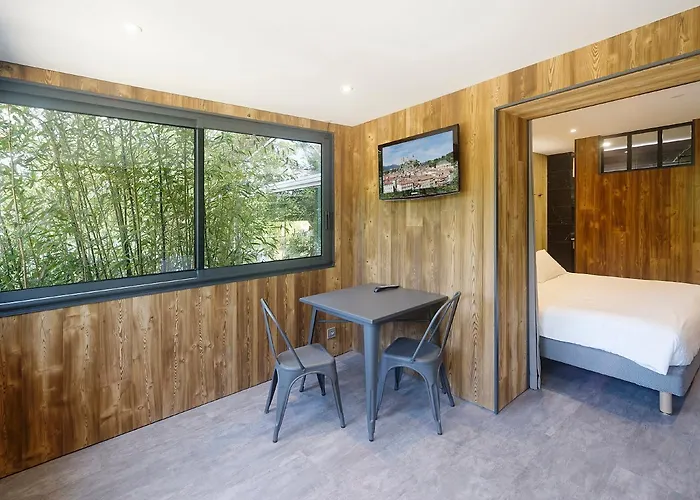 Hotel Du Lac & Restaurant Foix