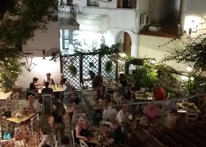 Mouria Hotel