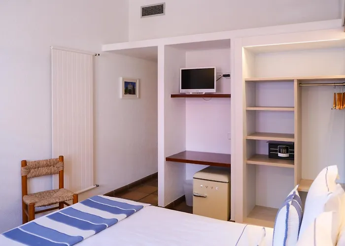 Hotel Blaumar Cadaques By Fimedhotels (Adults Only)