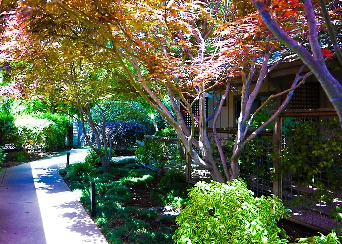 El Pueblo Inn Sonoma