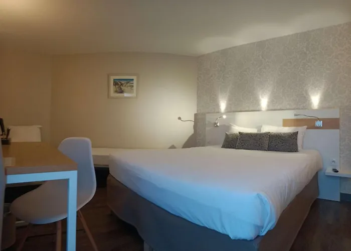 Brit Hotel Les Alizes