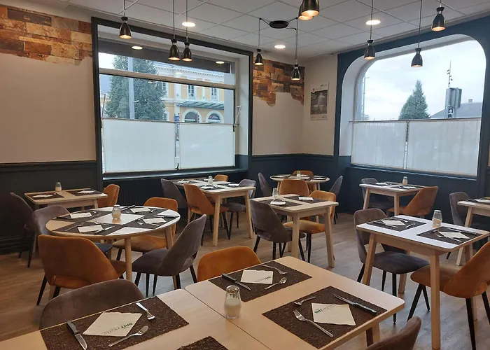 Brit Hotel Roanne - Le Grand Hotel