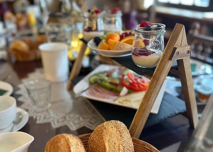 Heinrichs Winery Bed & Breakfast