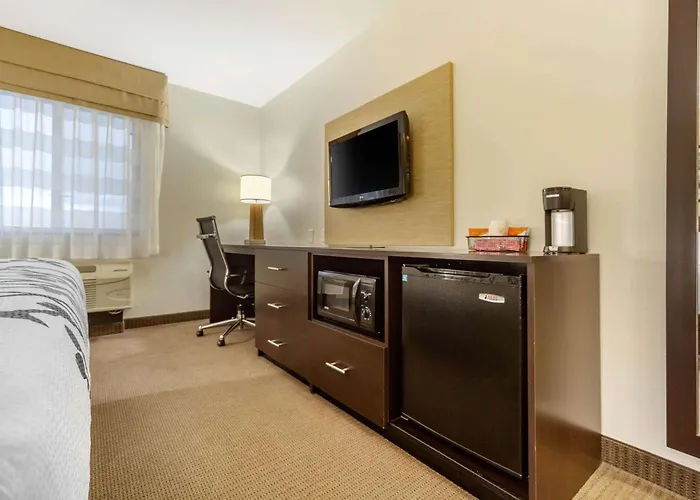 Sleep Inn & Suites Grand Forks Near Alerus Center