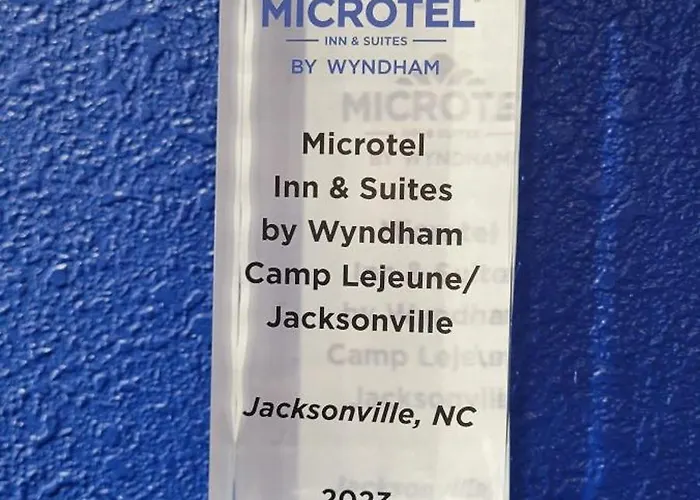Microtel Inn & Suites By Wyndham Camp Lejeune/Jacksonville