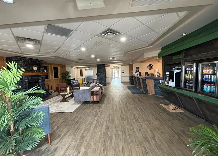 Ramada By Wyndham Estevan