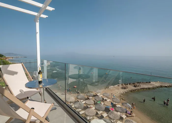 Golden Coast Beachfront Resort