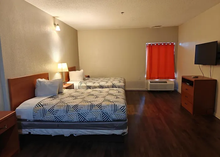 Budgetel Inns & Suites - Atlanta Galleria Stadium