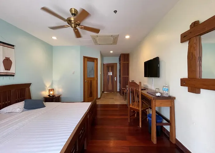 Corto del Mar Hotel
