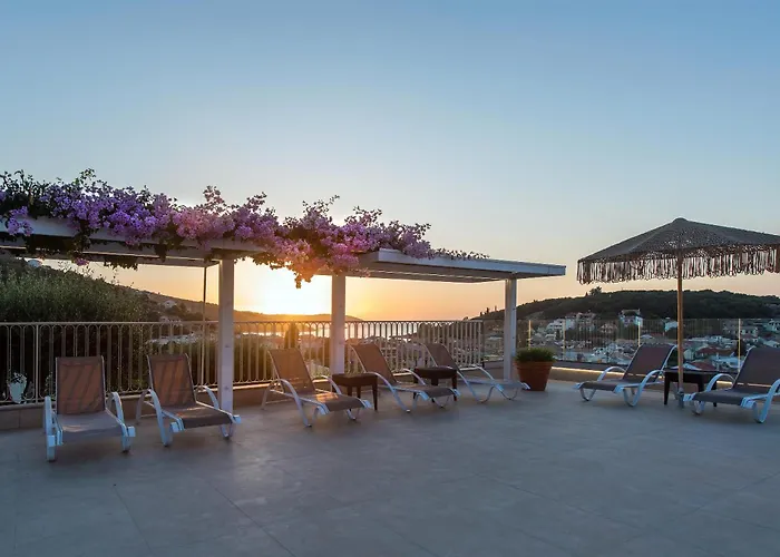 Hill Lofos Hotel