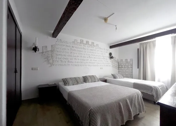 Rainha Santa Isabel - Obidos History Hotel