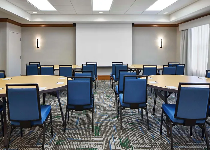 Hampton Inn & Suites Saratoga Springs Downtown