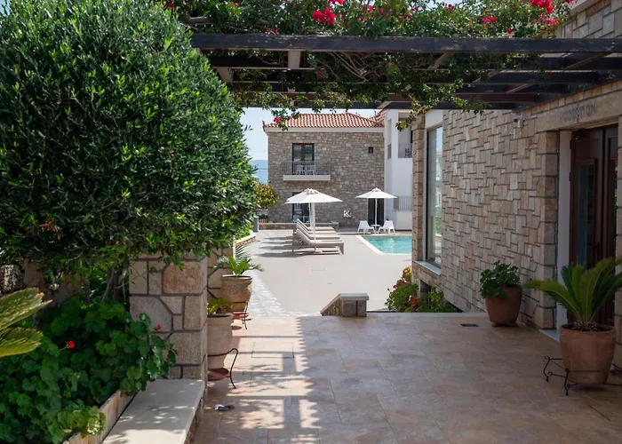 Elafonisos Resort