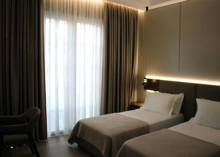 Hotel Monarch