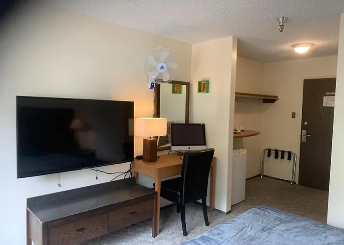 Providence Place Inn