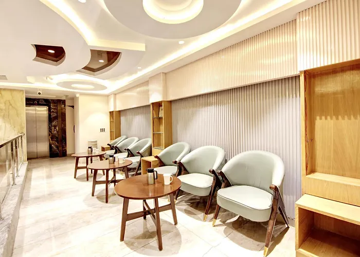 Hotel Krishna Plaza -Near Connaught Place And New Delhi Railway Station By M S Hospitality