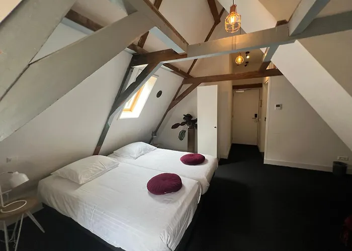 Art Hotel Harlingen
