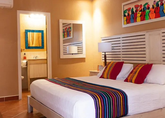 Mr. Tucan Hotel