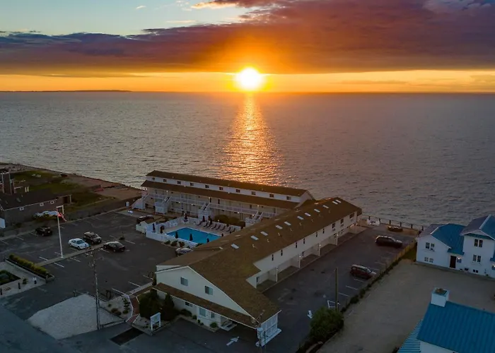Sun And Sound Montauk Hotel