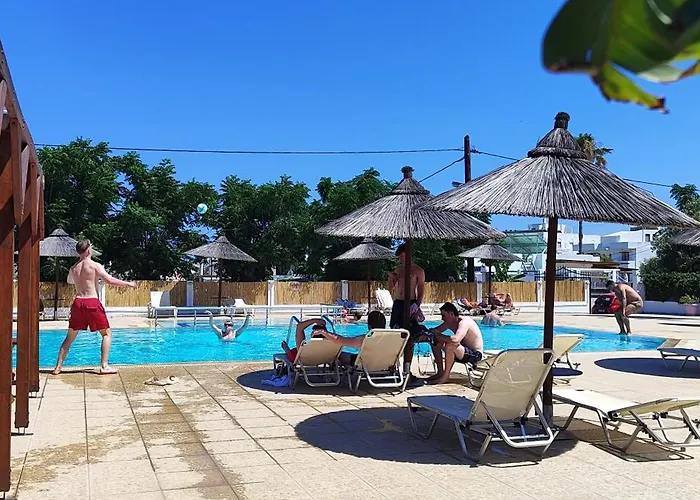 Elga Hotel & Apartments